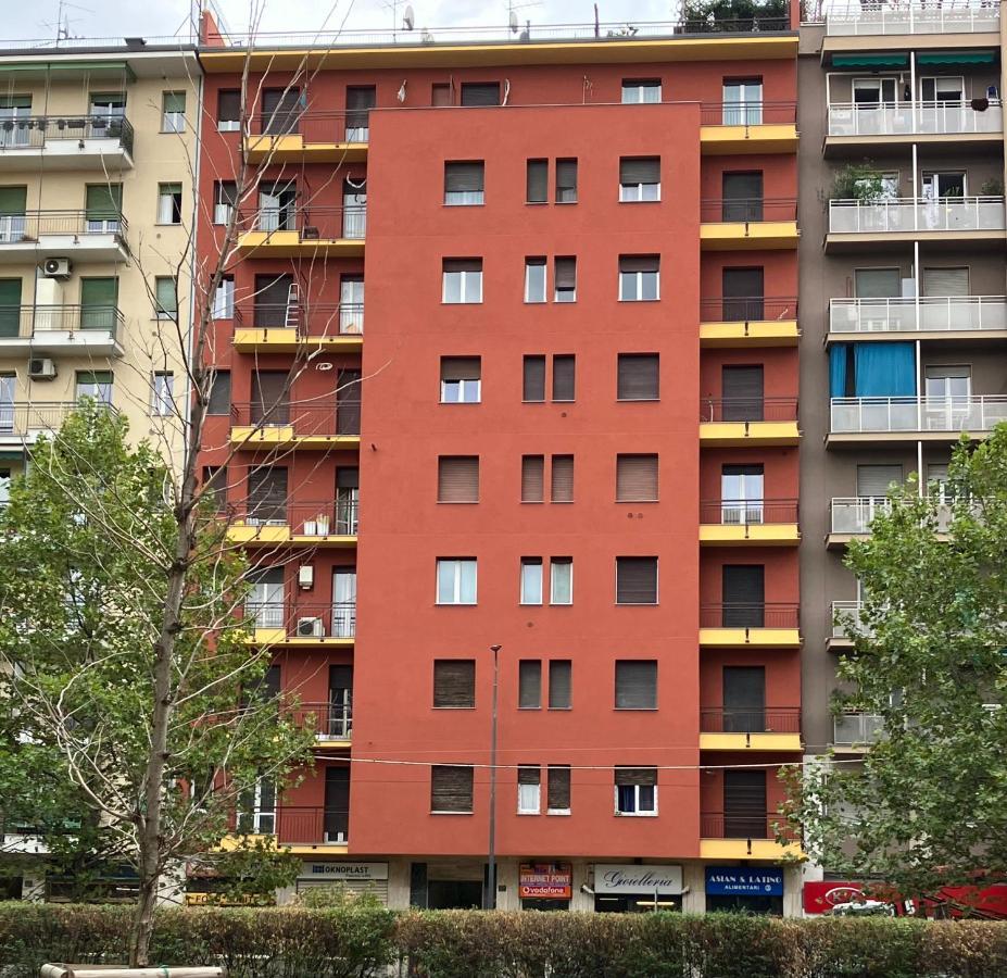 Appartement Splendido Bilocale Adiacente Metro M5 - Ca Granda à Milan Extérieur photo
